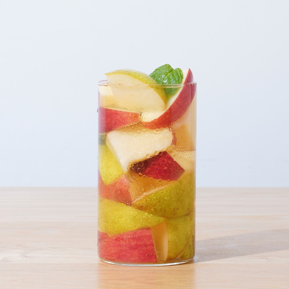 Cold Brew Fruity Herbal Tea Pears and Lindenflowers